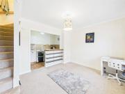 1 bedroom end of terrace house to rent