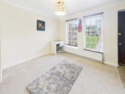 1 bedroom end of terrace house to rent