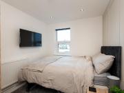 1 bedroom end of terrace house to rent