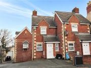 1 bedroom end of terrace house to rent