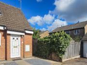 1 bedroom end of terrace house to rent