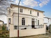 1 Bedroom Flat 1 Bedroom Flat