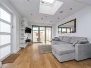 1 Bedroom Flat