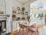1 Bedroom Apartment Flat
