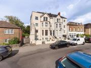 1 Bedroom Flat