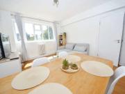 1 Bedroom Flat