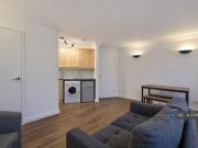 1 bedroom flat for rent in Abney Park Court, London, N16
