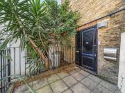 1 bedroom flat for rent in Battersea Park Court,...