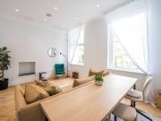 1 Bedroom Flat for Rent in Calthorpe Street | Foxtons