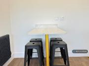 1 bedroom flat for rent in Cardiff Road, Luton, LU1