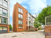 1 bedroom flat for rent in Castle Way, Southampton, SO14