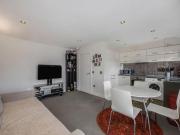 1 bedroom flat for rent in Catford Hill, London, SE6