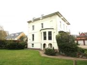 1 Bedroom Flat For Rent In Cheltenham, Gloucestershire