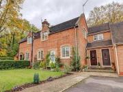 1 bedroom flat for rent in Cottage Lane Shottery...