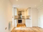 1 bedroom flat for rent in Foxglove House, Winnall Manor...
