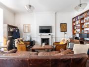 1 Bedroom Flat for Rent in Gloucester Terrace | Foxtons