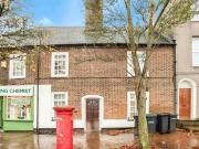 1 Bedroom Flat For Rent In Gravesend, Kent