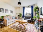 1 Bedroom Flat for Rent in Hatherley Grove | Foxtons