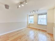 1 Bedroom Flat for Rent in High Street | Foxtons