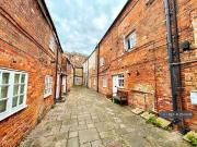 1 bedroom flat for rent in Hill Street, Trowbridge, BA14
