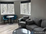 1 bedroom flat for rent in Hyde Lane, London, SW11