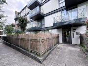 1 bedroom flat for rent in Jacks Farm Way, London, E4
