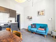 1 bedroom flat for rent in Kingsgate Road, WEST...