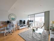 1 Bedroom Flat for Rent in Landmark West Tower | Foxtons