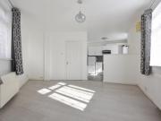 1 bedroom flat for rent in Leavesden Road, North...