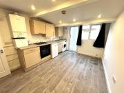 1 bedroom flat for rent in London Road, North End,...