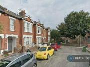 1 bedroom flat for rent in Lyric Road Barnes SW13