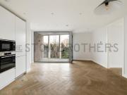 1 bedroom flat for rent in Maple Path, Hackney, E5