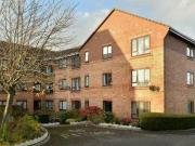 1 Bedroom Flat For Rent In Newcastle Under Lyme,...