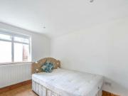 1 Bedroom Flat For Rent In North Acton, London