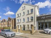 1 bedroom flat for rent in North Road, Kew, TW9