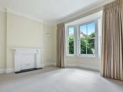 1 bedroom flat for rent in Oakley Gardens Chelsea London SW3