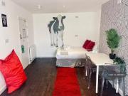 1 bedroom flat for rent in Oriental Place, Brighton, BN1