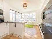 1 Bedroom Flat for Rent in Portsea Place | Foxtons