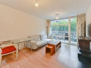 1 Bedroom Flat for Rent in Queenstown Road, Battersea...