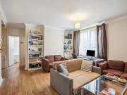 1 bedroom flat for rent in Ramsey House, Maysoule Road, SW11