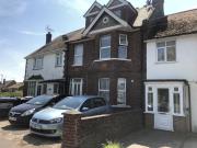 1 bedroom flat for rent in Ramsgate Road, Margate, CT9