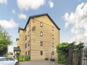 1 bedroom flat for rent in Ringwood Gardens, Canary...