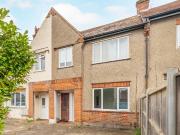 1 Bedroom Flat for Rent in Robinhood Lane | Foxtons