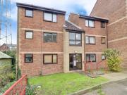 1 bedroom flat for rent in Roots Hall Drive, Southend on...