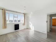 1 bedroom flat for rent in Sandhurst Court, Acre Lane, SW2