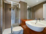 1 bedroom flat for rent in Sandringham Road, London, E8