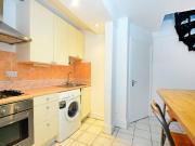 1 bedroom flat for rent in Schubert Road, East Putney,...