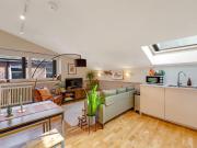 1 bedroom flat for rent in Staines Road, Twickenham, TW2