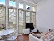 1 Bedroom Flat for Rent in Stanley Gardens | Foxtons 1 Bedroom Flat for Rent in Stanley Gardens | Foxtons