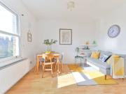 1 Bedroom Flat for Rent in Stockwell Green | Foxtons